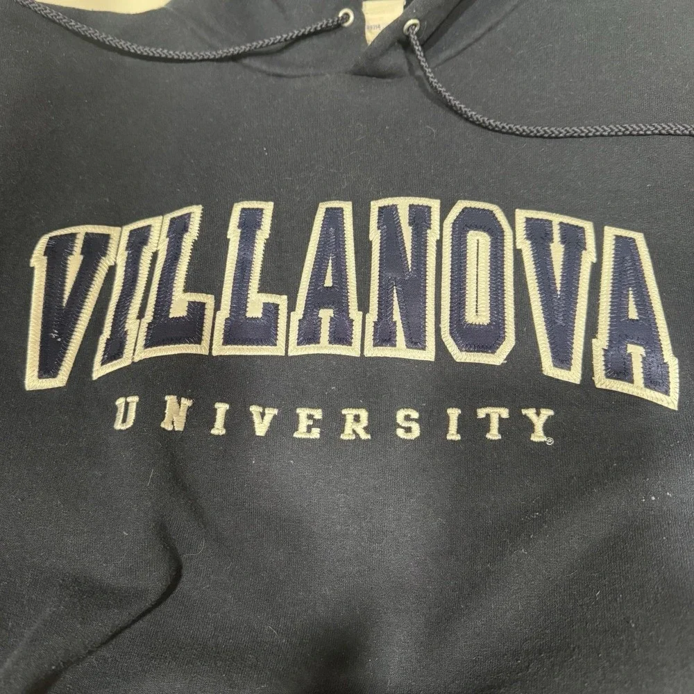 Villanova Wildcats Champion Pullover Hoodie Embroidered Sweatshirt Men's Medium
